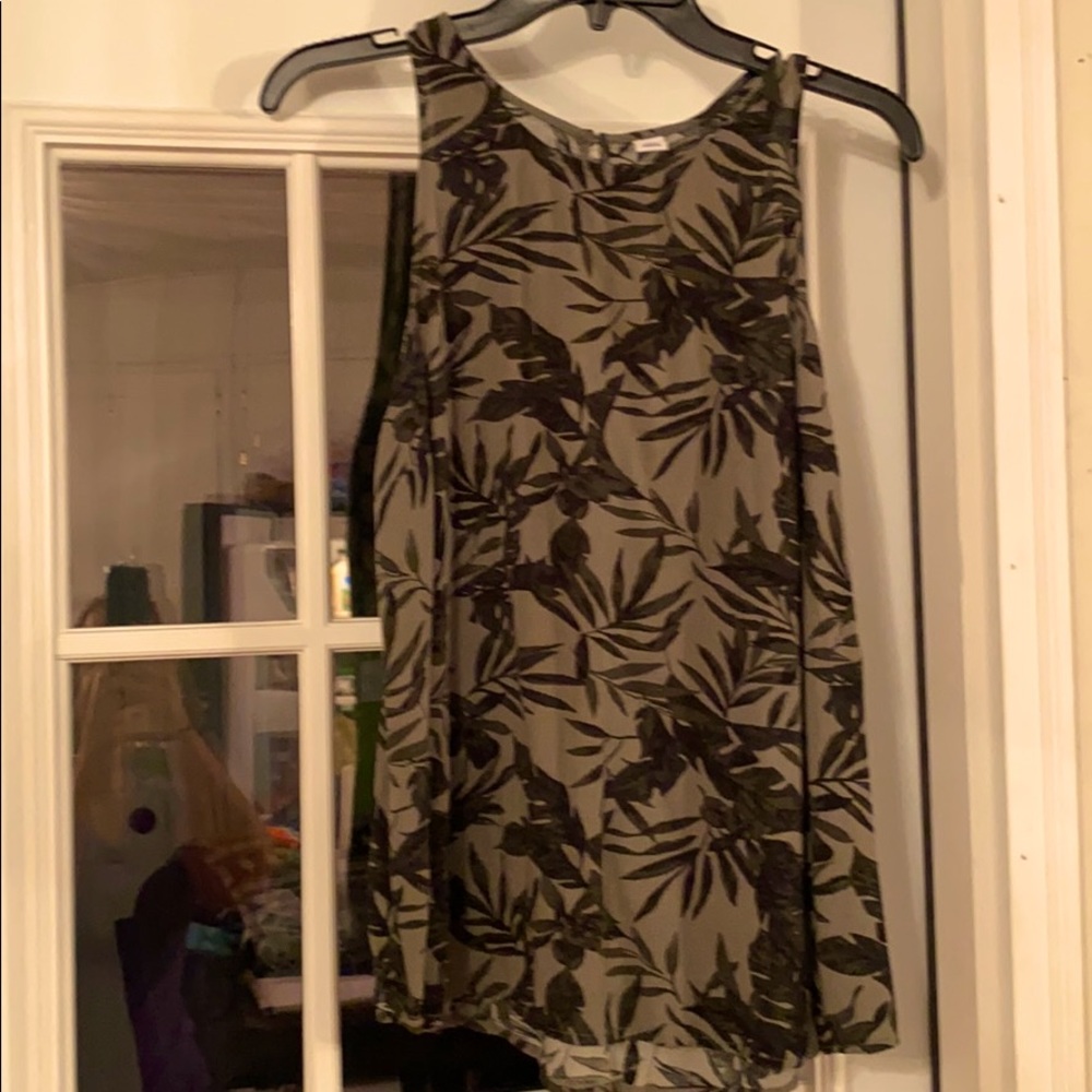 Old Navy Women’s tank